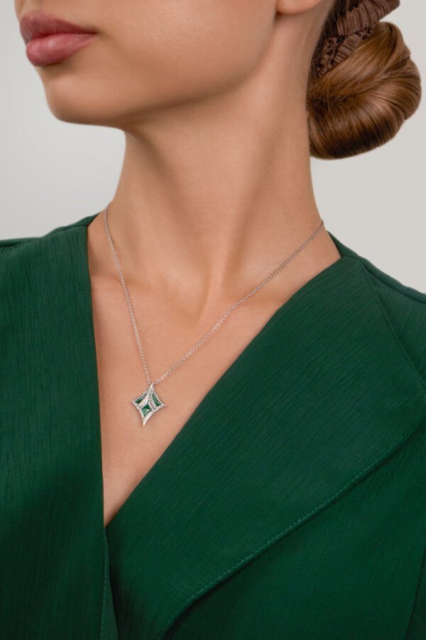 DAMASCUS SWORD Pendant in White Gold with Diamonds - Image 3